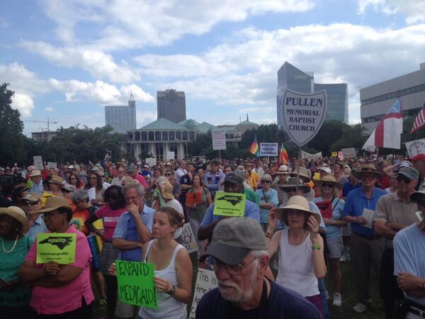 ncnaacp's tweet image. A beautiful day to exercise some constitutional rights! #MoralMonday We are changing the context in North Carolina.