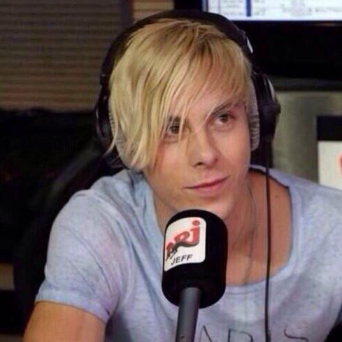 Chirs_Pinerp's tweet photo. He's perfect http://t.co/FYSx5zRMwo