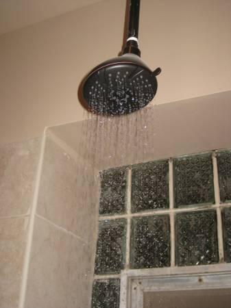 activeverbs's tweet photo. #craigslist apartment photos have a certain charm real-estate agents can't match. http://t.co/a1JaSInlCL
