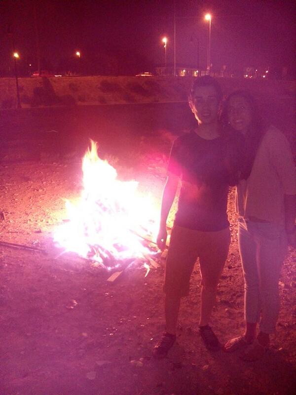 mariagdelaluz's tweet photo. Noche de san Juan :)) @solerct http://t.co/Qk2uhOe4z7