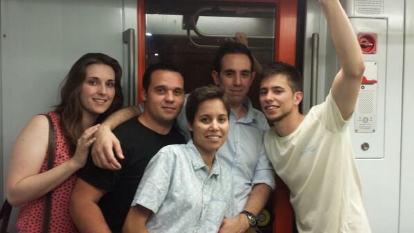 danimart46's tweet photo. Hoguerass!!! Camino de san juan!!! playita y mojitosss@FrijolFrijolin  @frankyjmn  @isratp @Marialopab @Mariajillo92 http://t.co/lceCiCJPlv