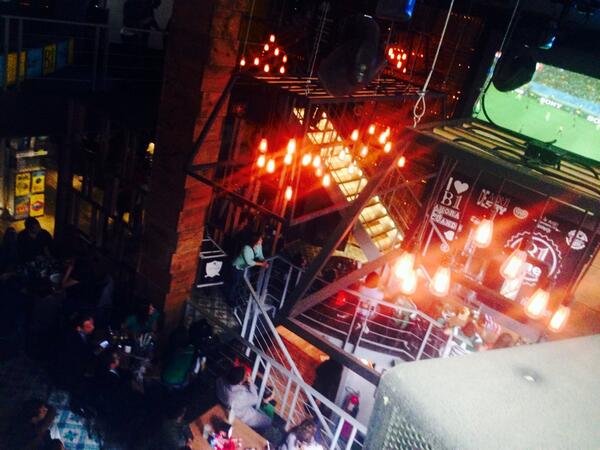 B1oneMex's tweet photo. #alangel y luego a #b1onerestobar Niza 19 esquina Reforma a una cuadra del ángel. Vamos a festejar #mexico pomos 50% http://t.co/ydsqbLyX4a