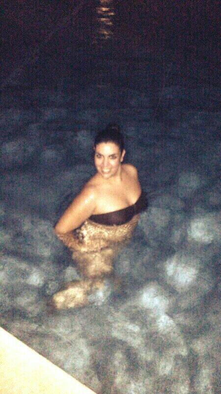 noetcaparros's tweet photo. Bañito de #SanJuan pasado por lluvia =) #FelizComoUnaEnana http://t.co/1rKNy4ita3
