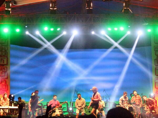 Stay awesome guys, always support all of you {} :) *hug <a href="/OMCADAS/">OM CADAS</a>