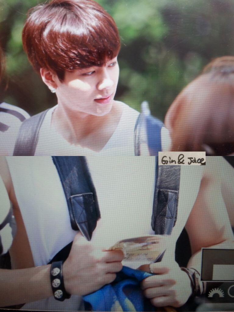 Bq38QEBCcAEOfdT.jpg:large