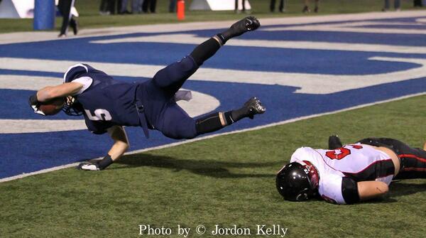 FootballRecruit's tweet photo. #TDFOLLOWTRAIN RT if you've EVER scored a TD. 

Retweet + followback all retweeters. 

http://t.co/PYTkfPuPZU http://t.co/NVnBBkcxJy