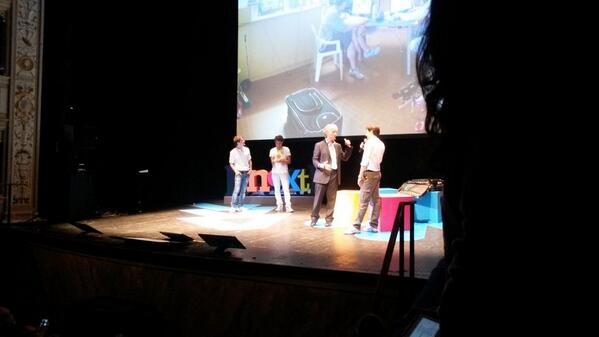 RPianigiani's tweet photo. #rnext14 #siena @ProteoMed la scansione per @RiccardoLuna "non ha prezzo" @creative_si http://t.co/K25Db7p2SZ