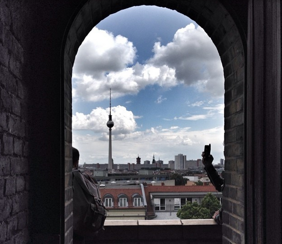 TianaPix's tweet photo. The Best of Photo-walk in Berlin http://t.co/pK1FwjRMMZ via @pureglamtv #EverchangingBerlin #travel http://t.co/c5IFzWonvf