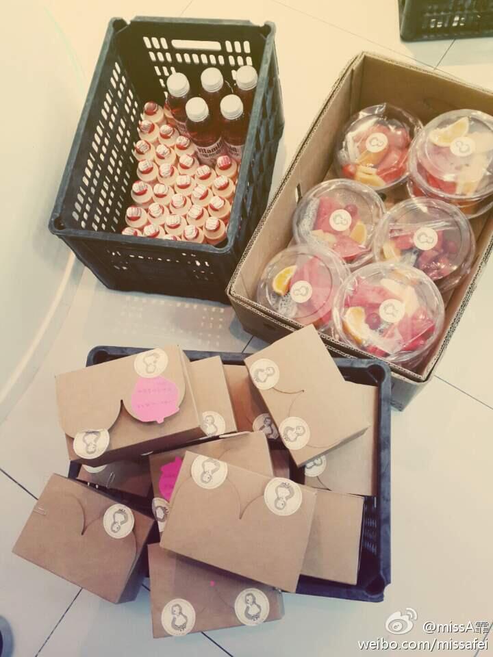 Bq4r_33CUAAkidG.jpg:large