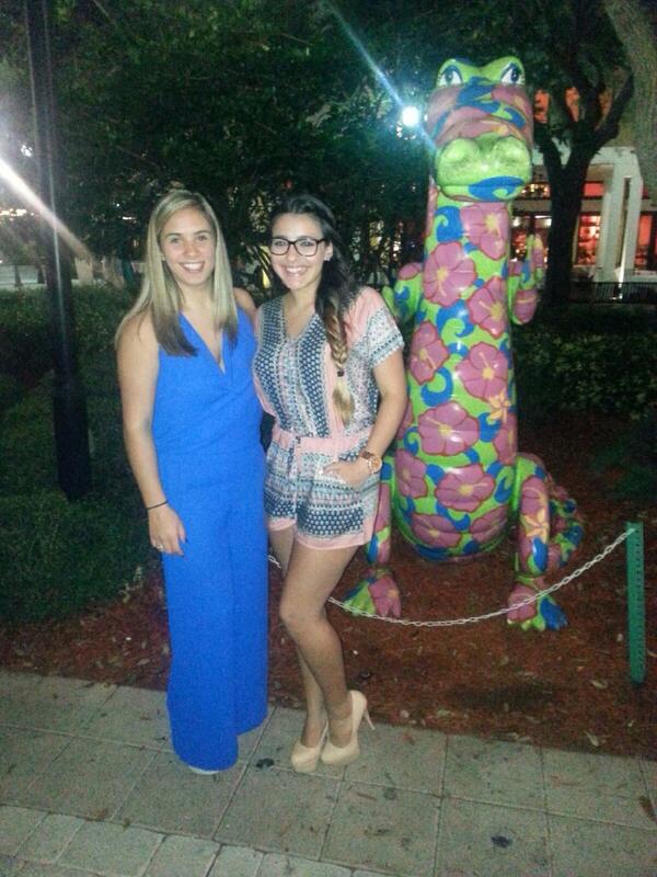 kaylacotera's tweet photo. Happy birthday to the weirdest person I know. I love you gurl❤️ #capiti @ashvazxo http://t.co/XIICLUqD1q