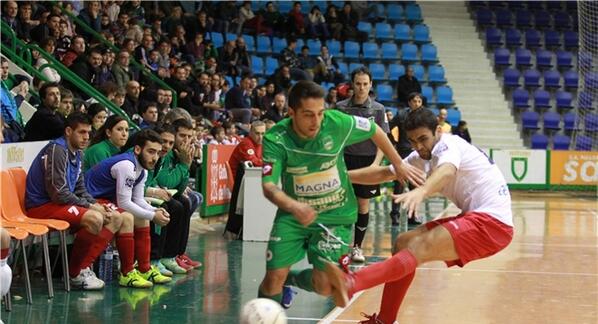 El <a href="/CDXOTA/">OSASUNA MAGNA</a>, entre la garra de Irurtzun y la magia de Cádiz lnfs.es/noticias/prime… #LNFS