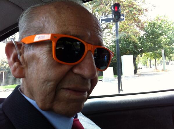 azcar_o's tweet photo. ABUELO A LA MODA!!! http://t.co/2sZitsdhvv