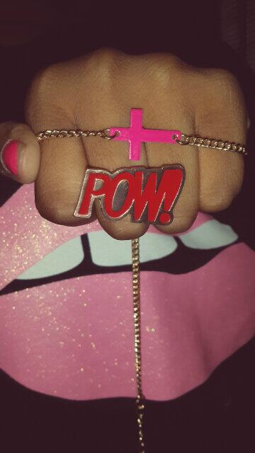 PrettyGirls_SA's tweet photo. POW! http://t.co/MMSdhGWAiW