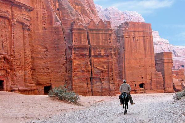 Turismap's tweet image. Jordan for Holiday Experience of a ... - tctour.com/jordan-for-hol… #travel #JordanHoliday