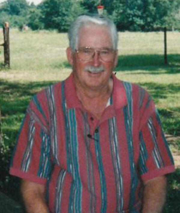LaurieJanice's tweet photo. I love you so much! #grandfather #papa #myworld http://t.co/WQXY9bpnJ0