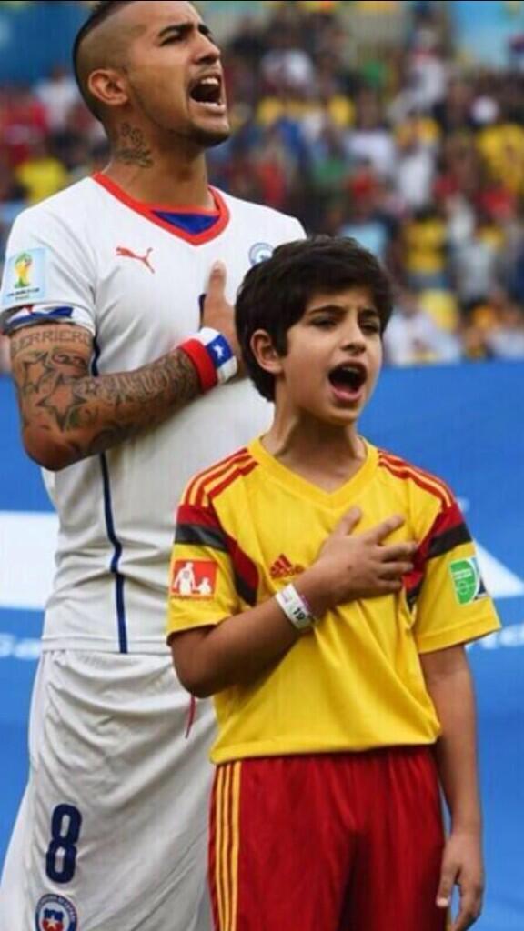 Ya preparando el partido del sábado. Vamos a dejar el alma en la cancha por nuestros sueños...Vamos Chile carajo !!!