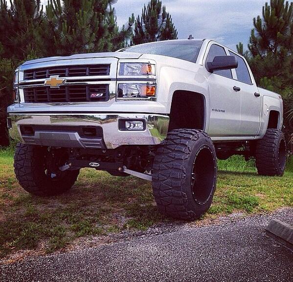 TrucksAndToys_'s tweet photo. I want this truck 😍😍 http://t.co/SSva5PqMBd