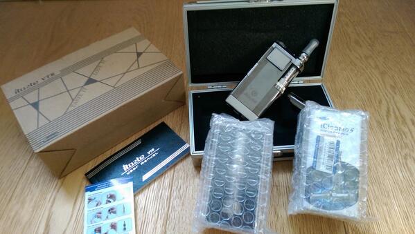 SteveVapeStorm's tweet photo. RT and Follow for a chance to win this SS itaste VTR AND 2 extra iclear 30S Clearomisers. http://t.co/VVVQKVG62y