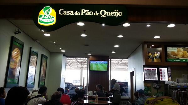 PiXaV's tweet image. Sao Paulo, capitale économique du Brésil. Énorme métropole de 20M d'habitants. Pas si "touristique" au final. #RioNow