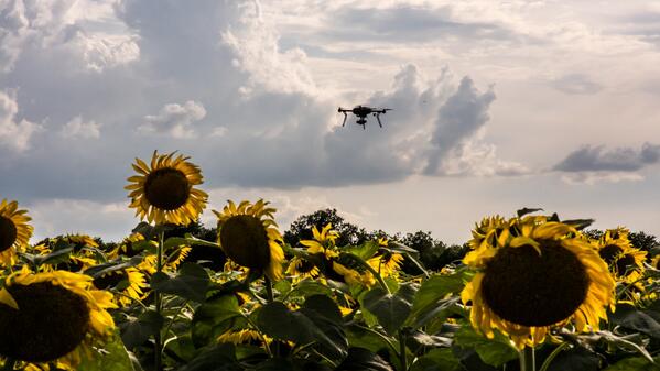 3DRobotics's tweet photo. UAV = Unmanned Aerial Van Gogh? ;-) http://t.co/1k3doG3vSX