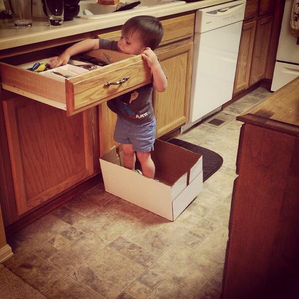 CorbanCash11's tweet photo. The box make all the difference! http://t.co/1Lixviqz8U