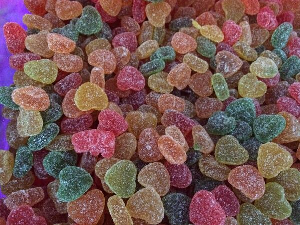 Consumer_Eye's tweet image. #عزيزي_المستهلك:
إحذر من شراء هذه الحلويات المنتشرة في الأسواق لأنها مجهولة المصدر ولاتحمل تواريخ صلاحية
@Amana940 
I