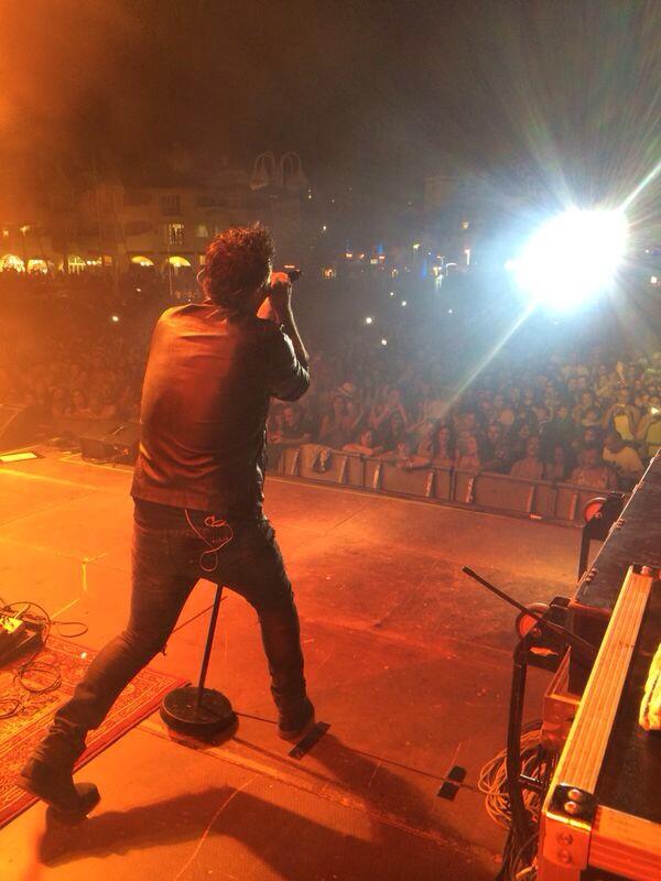 antoniorozco's tweet photo. Otra foto para el recuerdo!GRACIAS  #Málaga!! http://t.co/3xx4L9twfG