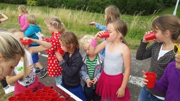 markenburg's tweet image. De eerste stop van de Avondvierdaagse.