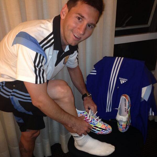 TeamMessi's tweet photo. Team #Messi's been with Leo to give him these exclusive @adidasfootball birthday #F50's. He really likes them! #allin http://t.co/6UPs1sRnpP