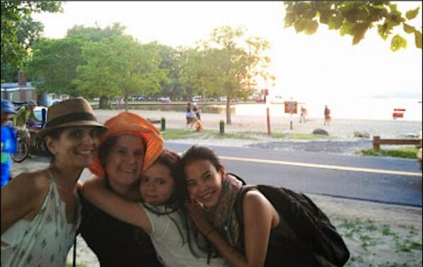 danielaikawa's tweet photo. We have to do this again next year: friends, sun, water and music! http://t.co/kErhIZNfmX