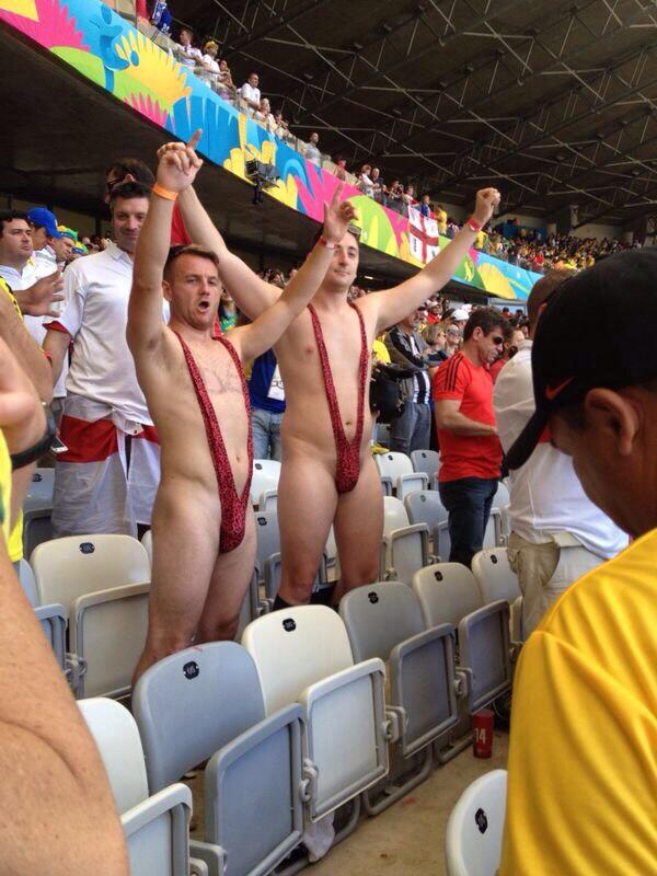 Your favourite World Cup photos - Page 4 Bq6n0RKIgAAfpqW
