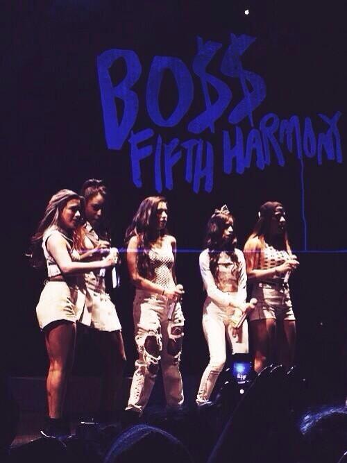 wannabeKylieJ's tweet image. #preorderbossonitunes