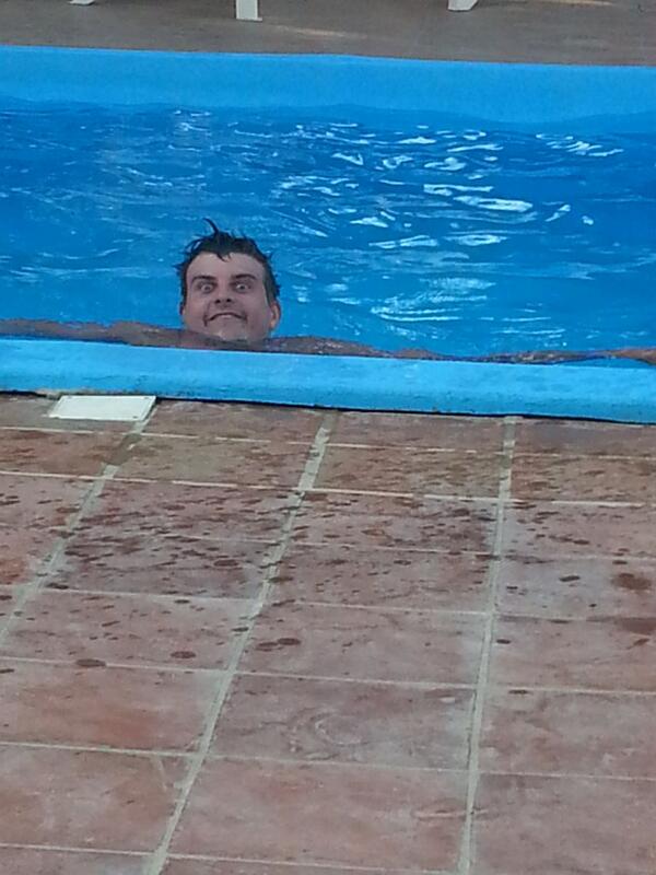 elliekph's tweet image. Bet your missing this face #toohottofunction @J_Niko_CP