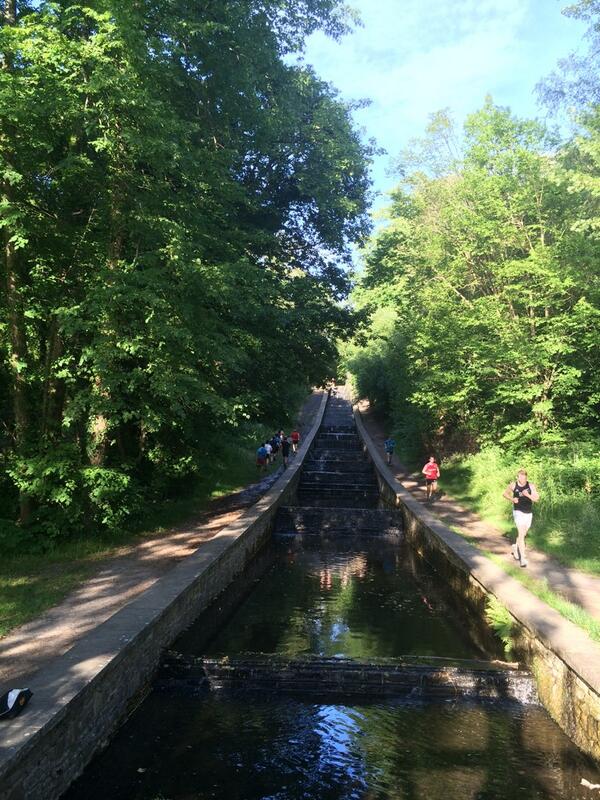 Tompecksmith's tweet image. Great session up Gnoll Park with @NeathAthletic Boys putting in some hard work!💪Same again thurs. New players welcome