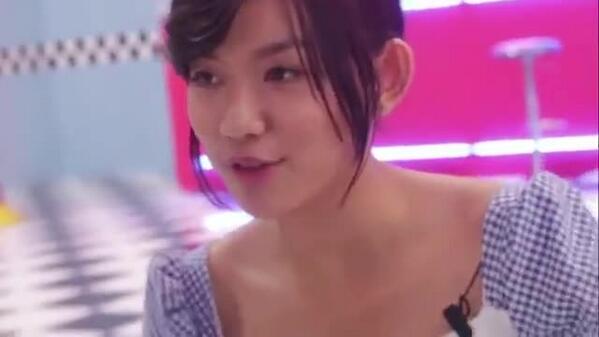 OfficialMRK48's tweet photo. Kalau saya di tanya? Oshi saya di KIII Sih Ini... ;)) Yang megang kamera loh ya :3 sama yang ini :p http://t.co/0fh0IBKH6B