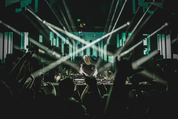 ExchangeLA's tweet photo. Thanks to @BennyBenassi @AdamAuburn and @NoahandtheMan for an awesome kick-off to our weekend, last Thursday. http://t.co/LPBKlRLSJ5