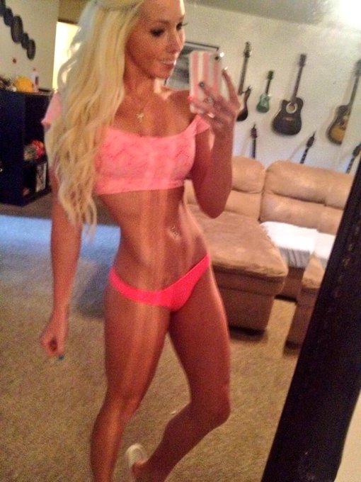 Love this bikini 😘 http://t.co/53bnHqhFrv<a href="/tag/mfc"class="tags"><span>#mfc</span></a>