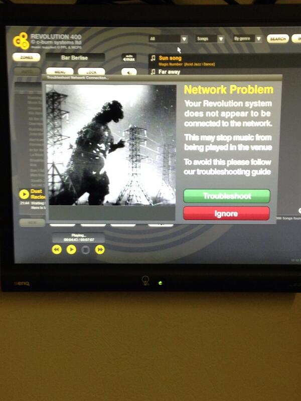 GaretheEdwards's tweet photo. Best network problem msg I have seen in a long time. #godzila http://t.co/OZTwyUodmF