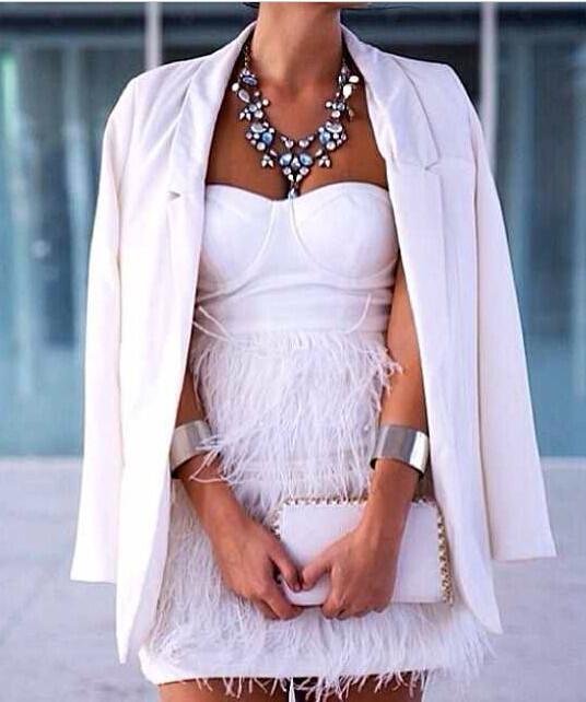 modakalpben's tweet photo. #goodnight #sweetdreams #combine #inwhite #stylish #elegant #modern #fashion #modakalpben http://t.co/4M1N3IuvAV