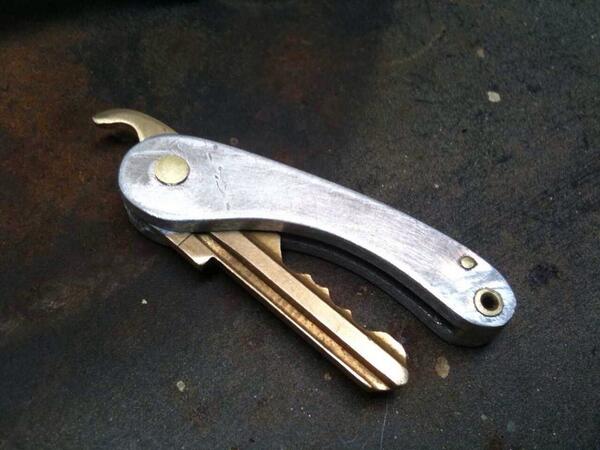 Must See Very Cool Straight-Edge "Key" #barber #barbershop