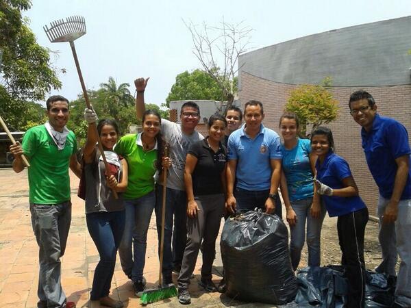 Industrial_P4's tweet photo. ¡Por que siempre hemos estado ahí y lo seguiremos estando! ¡VOTA 4! #SoyIndustrial4 http://t.co/XagZ47Be96