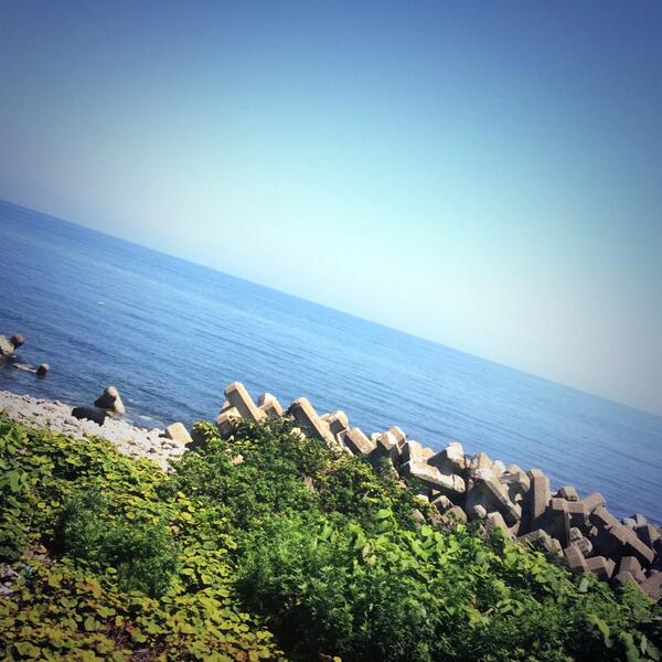 Lalan05N's tweet photo. Travel🏃✈️💕💎💭💭👀👍 http://t.co/hPwzVZKEsk