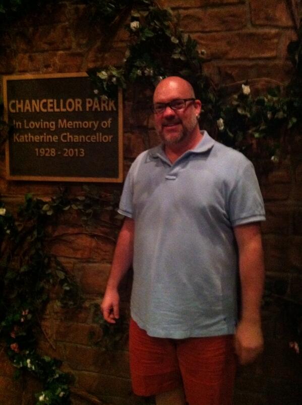 socialcub's tweet photo. Me in Chancellor park http://t.co/2V3BPgrgXY
