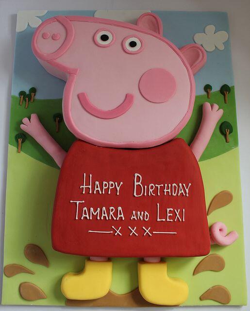 Fantastic #PeppaPig birthday cake!