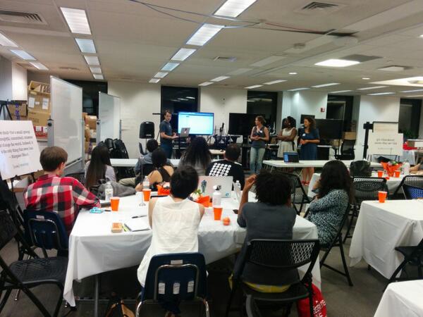 CodeMontage's tweet image. Demo time at #AmplifyWomenCoders dinner -- a whole new browser extension for helping develop bit.ly/1jg3c20!