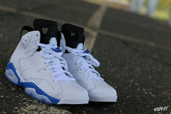 devaughn11's tweet image. Air Jordan 6 - Sport Blue release on 08/30/2014 for $170 via KicksOnFire.com #KoFapp