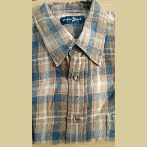 Kemeja Flanel | kode: 23.4 | PxL: 67x52cm cm | size: M | price: 85k | pin bb: 27590189 | Line: rahmanabey