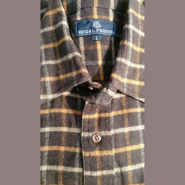 Kemeja Flanel | kode: 23.7 | PxL: 66x52cm cm | size: L | price: 85k | pin bb: 27590189 | Line: rahmanabey