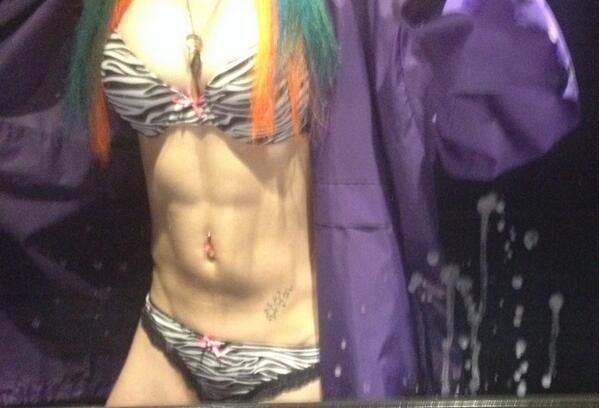 emzikle's tweet photo. Good night @ClubMonroes if you wernt they're tonight get yourself down. Come see me :D. #poledance #zebraprint #happy http://t.co/H1w1aejAoa