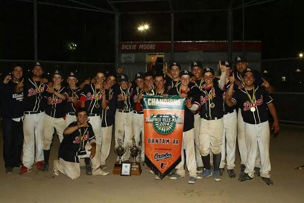 jonathanhoule24's tweet photo. Champion of the Ville-marie tournament 2014 bantam AA! 
#Laval #baseball baseball#baseballqc http://t.co/ooF8FWcMpb
